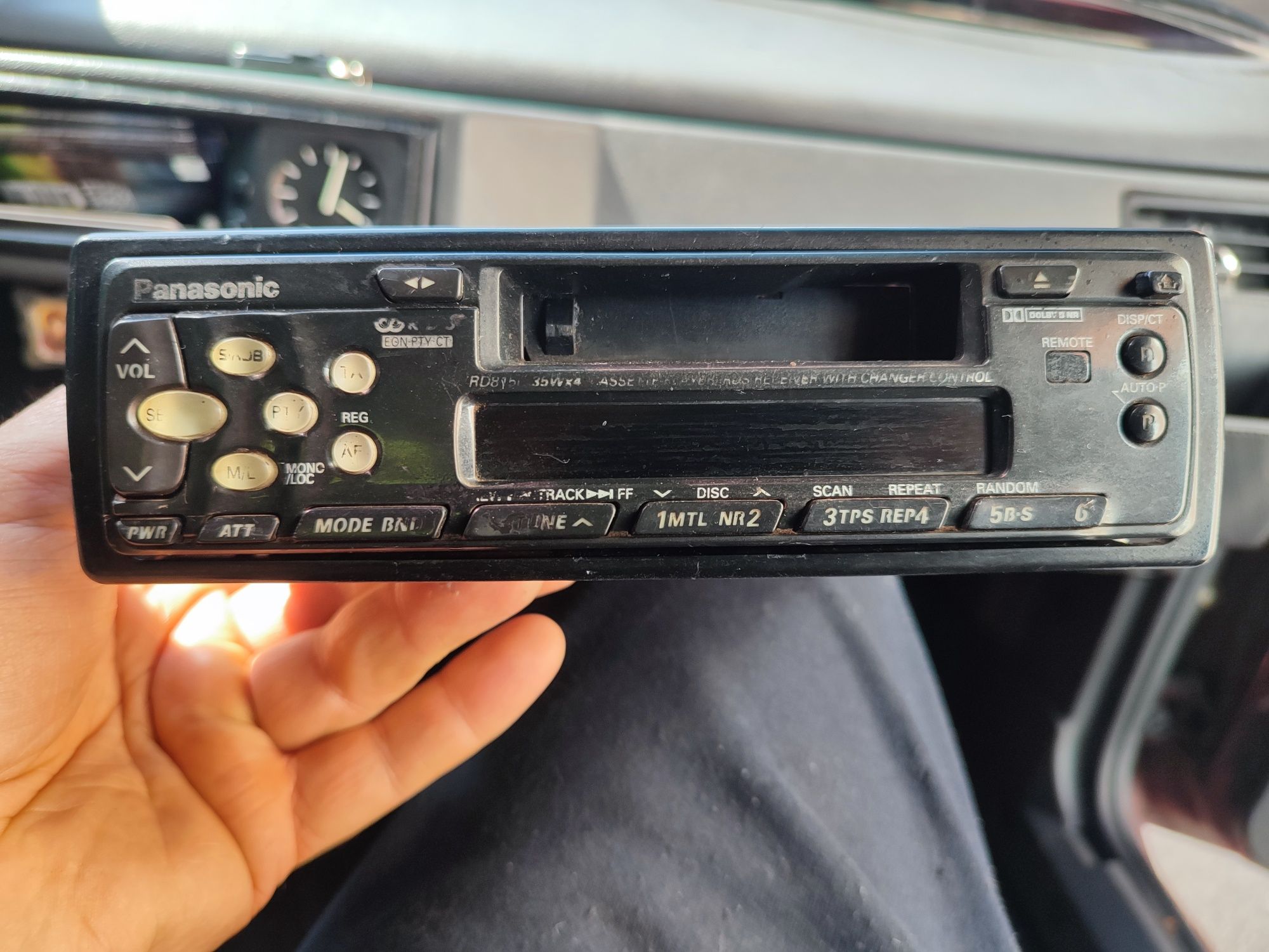 Автомагнитола Panasonic