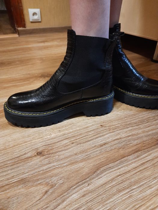 Ботиночки кожаные челси