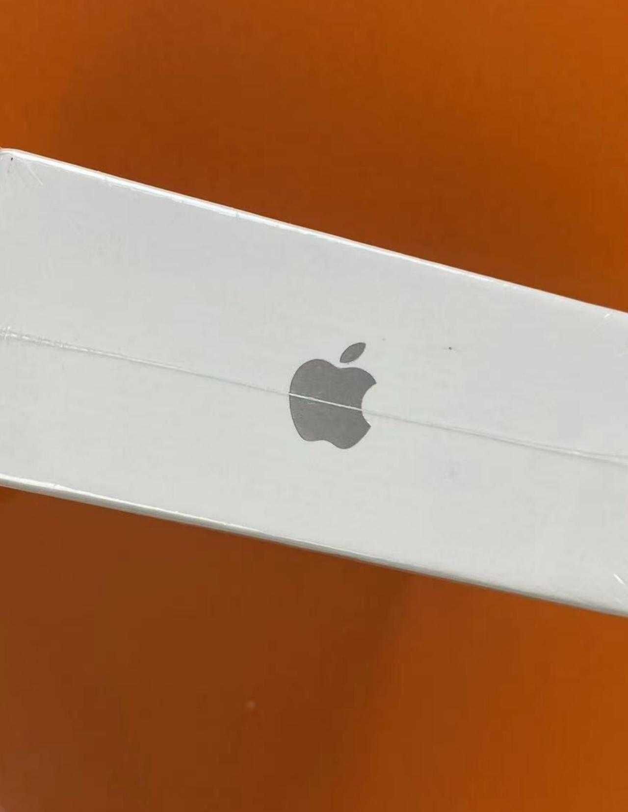 Oryginał Gwarancja A pple iPhone słuchawki bluetooth WarszawaAirpods4