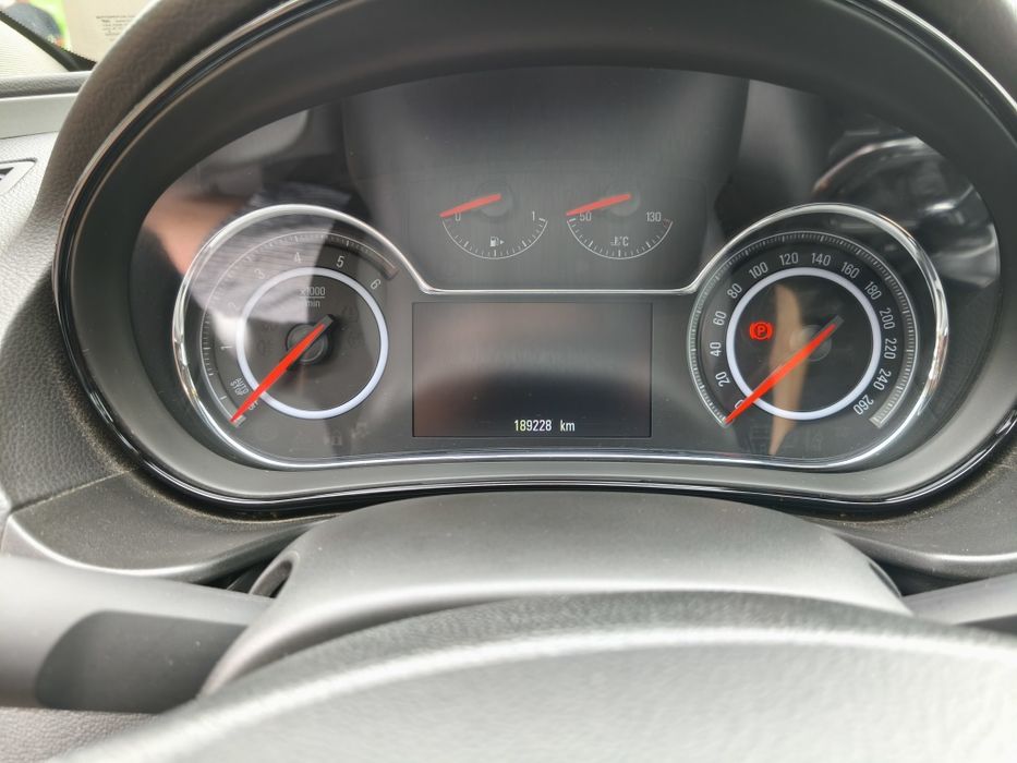 Opel Insignia Sports Tourer 1.6 diesel