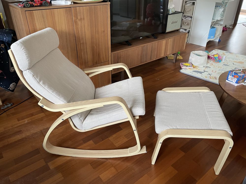 Fotel poang bujany z podnóżkiem Ikea