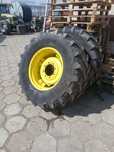 Koła john deere   540 /65 28R