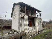 Продам дачний будинок біля лісу в с. Фурси СТ «ДЖЕРЕЛО»