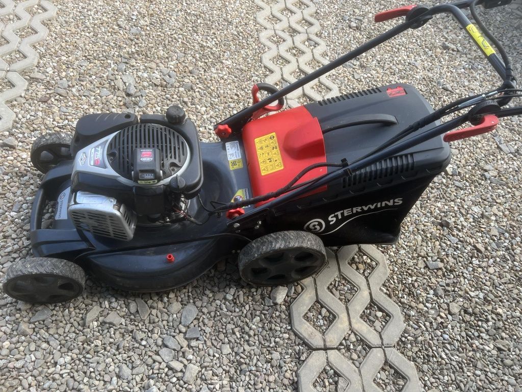 Kosiarka spalinowa Sterwins 52cm z napędem Briggs stratton 775is