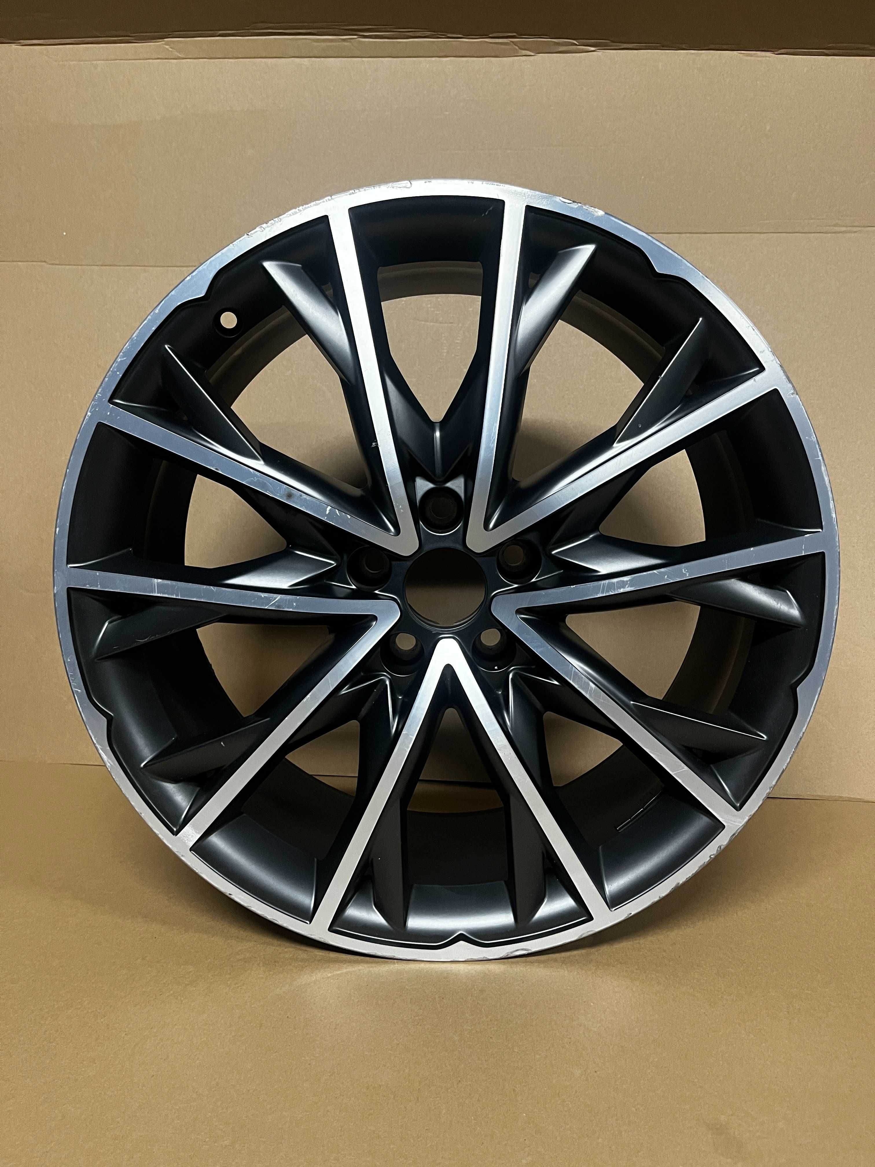 Felga Maserati Ghibli 20 cali 670.123.489 8,5Jx20 ET43 5x114.3