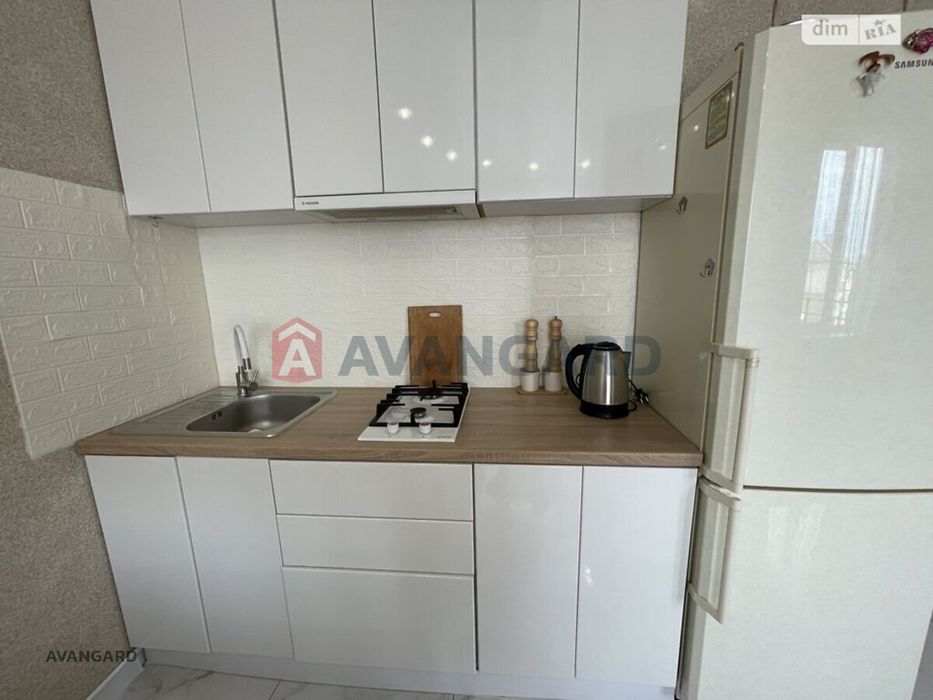 Простора квартира в Агрономічному