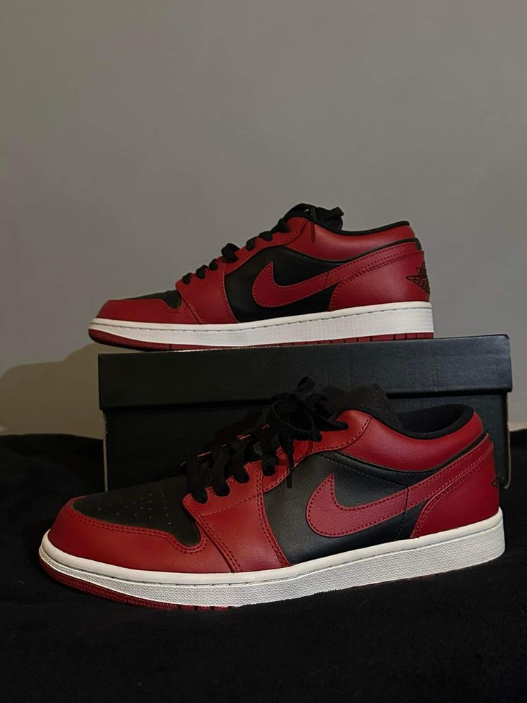 Nike Air Jordan 1 Low Reverse Bred