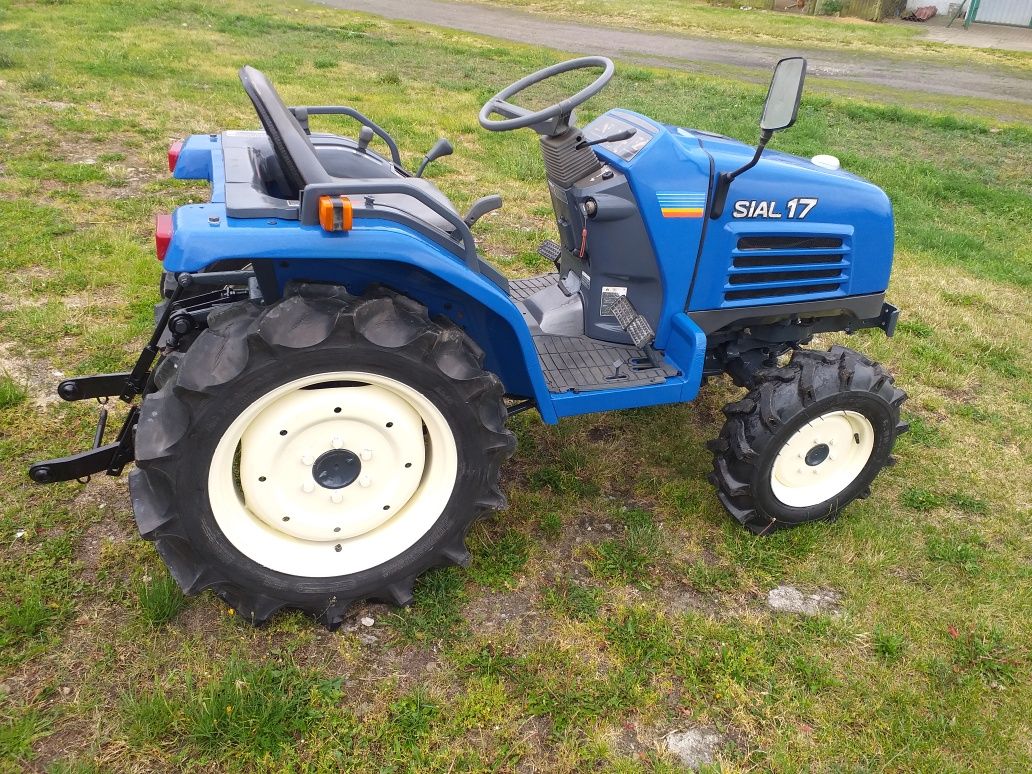 Mini Traktorek Iseki Sial 17 17km 3cylindry napęd 4x4