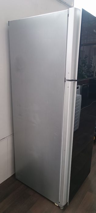 Холодильник Blomberg