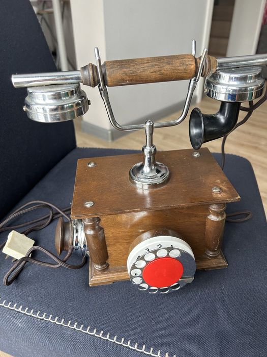 Polski telefon stacjonarny PRL