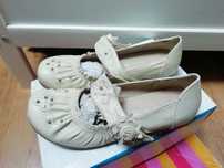 Buty dla dziewczynki