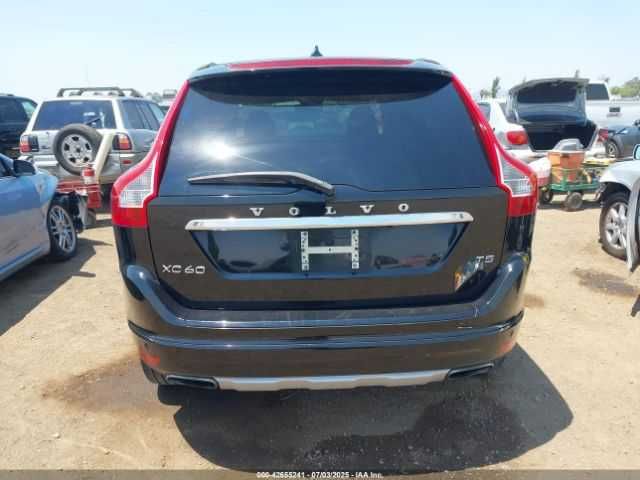 2016 Volvo XC60 T5 DRIVE-E PREMIER