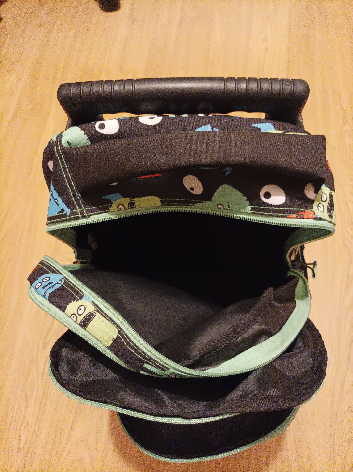 Mochila com rodas