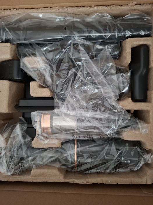 Nowy odkurzacz ręczny