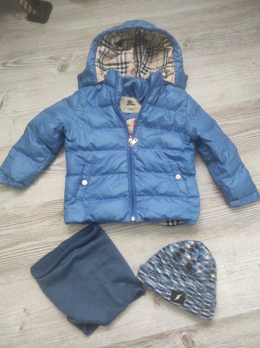 Kurtka Burberry, kamizelka spodenki Tommy Hilfiger dla 4 latka