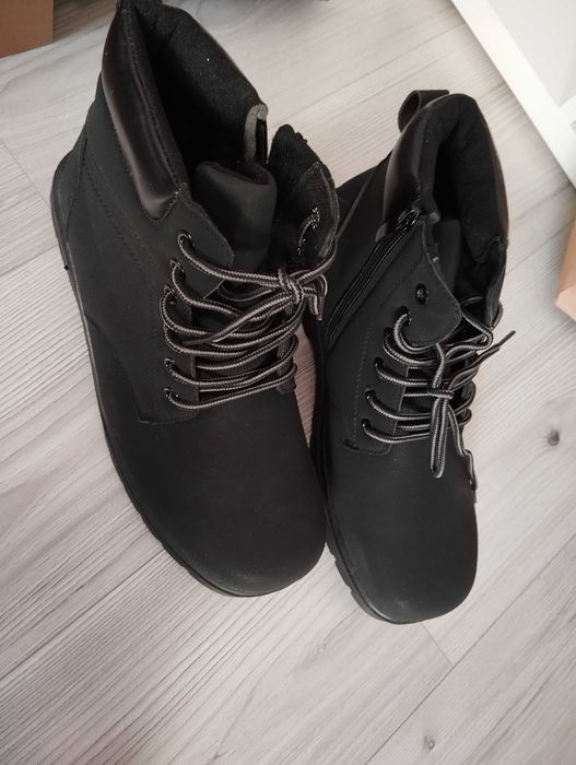 Buty męskie zimowe nowe