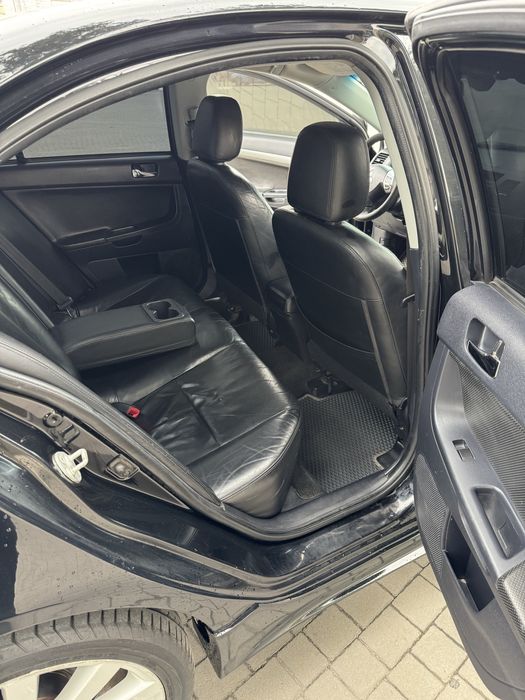 Mitsubishi Lancer X Автомат