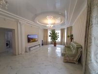 Продам VIP будинок, центр міста!