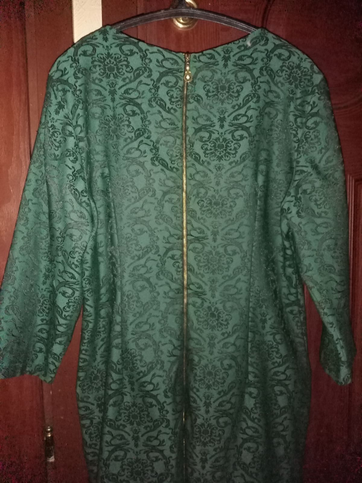Плаття темно-зеленого кольору