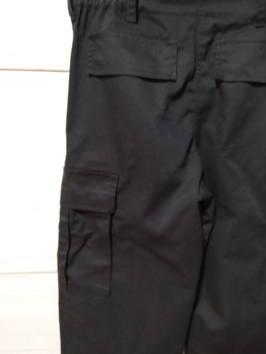 Spodnie czarne rozmiar 158 od Mundur Harcerski