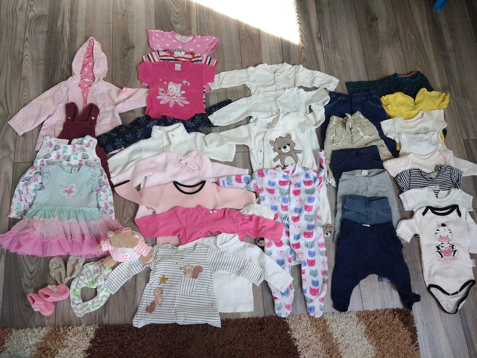 Śliczny duży zestaw ciuszków rozmiar 68