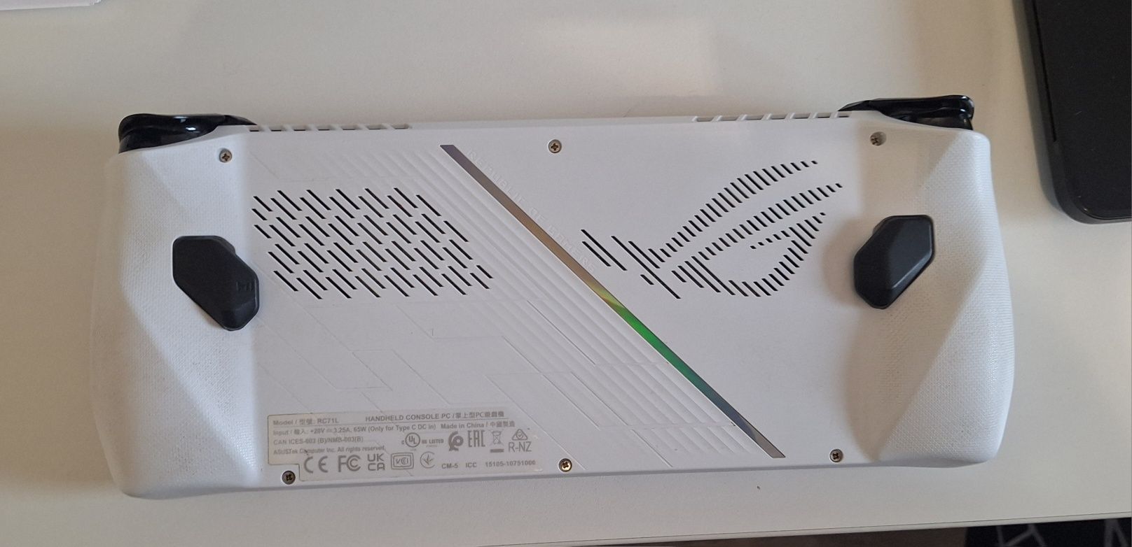ASUS Rog Ally Z-1