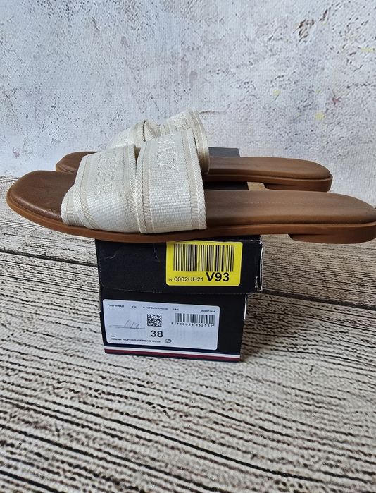 Tommy Hilfiger r.38