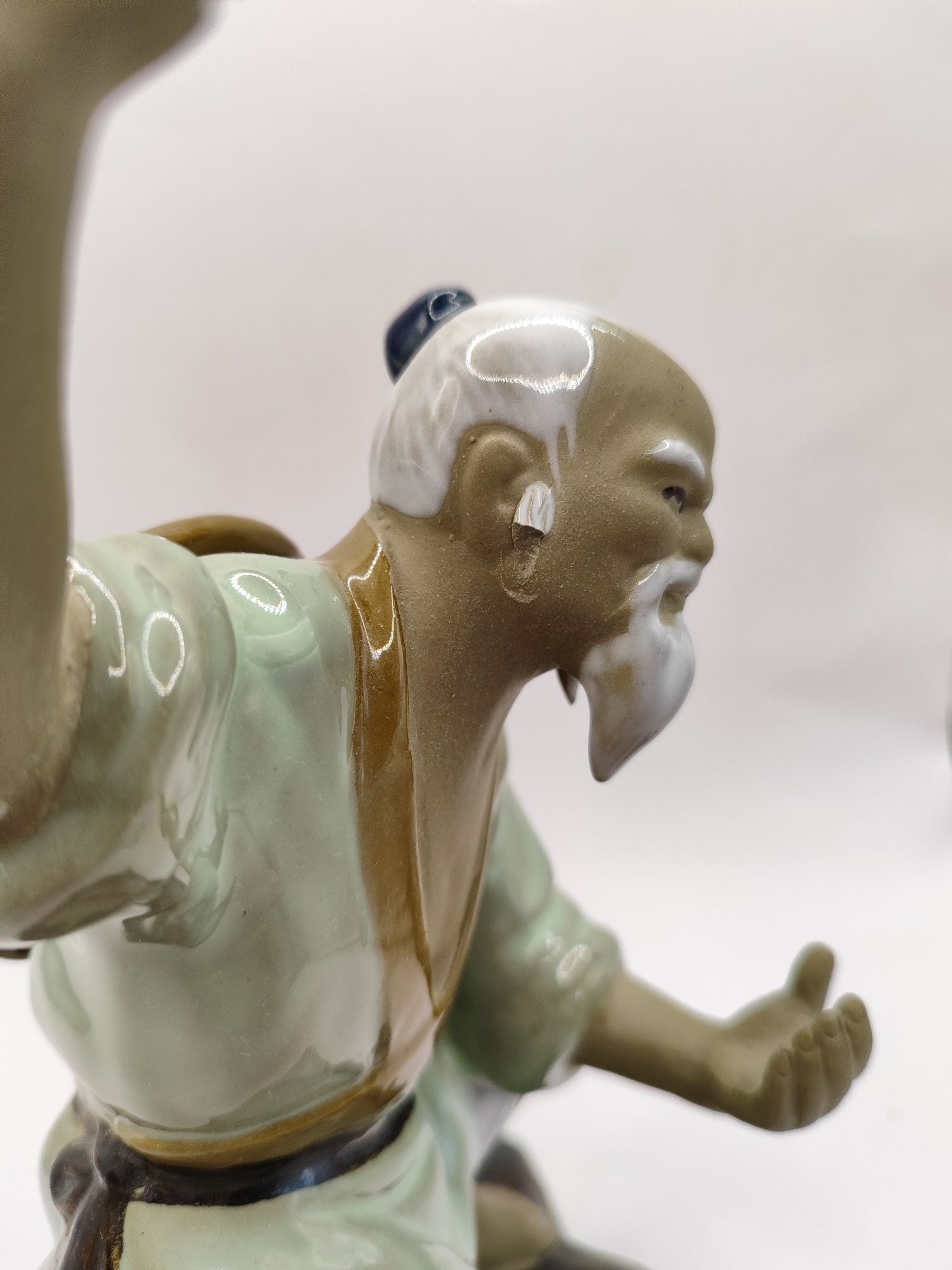 Chińska figurka Mudman rybak mędrzec Vintage