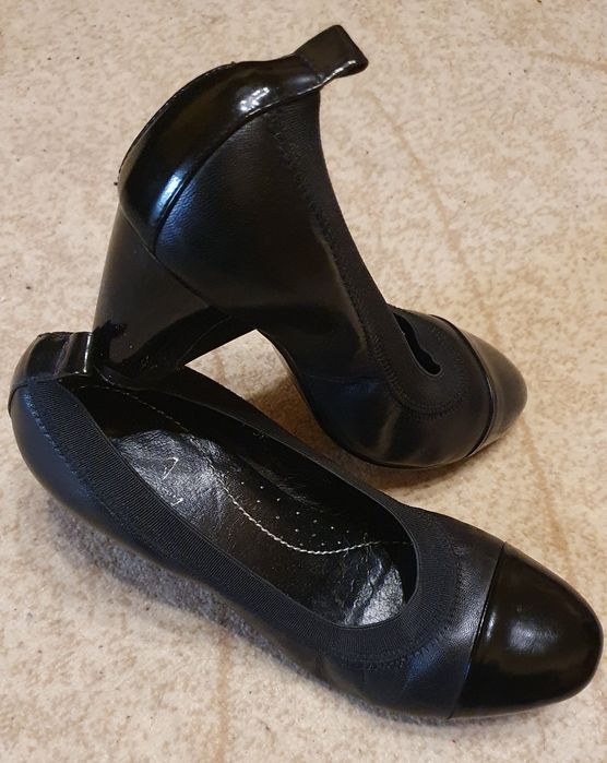 Туфли кожаные женские