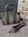 Gucci kuferek torebka damska