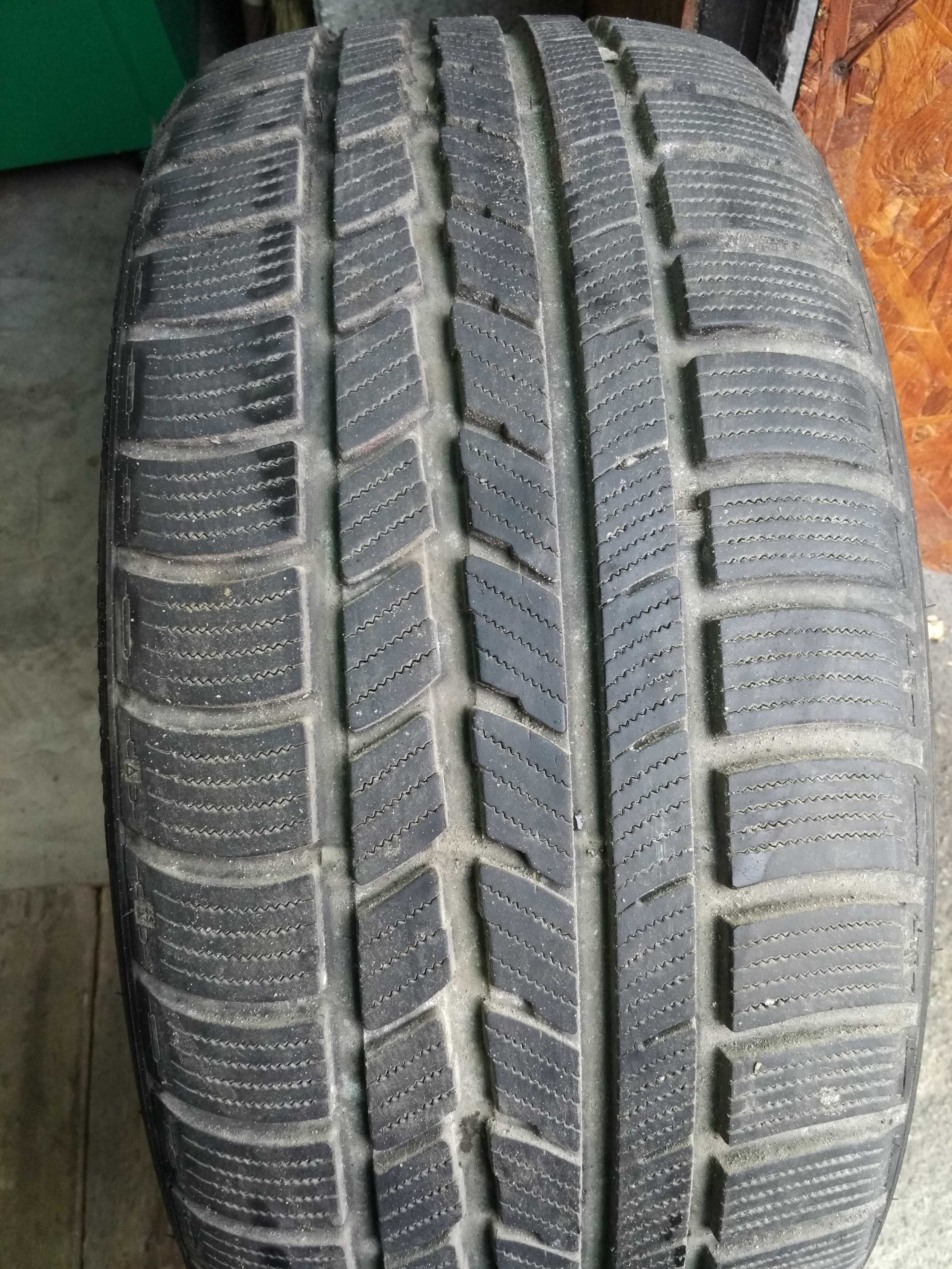 Продам Колесо Зима размер 255 40 R19 Roadstone Winter 2015 Латка