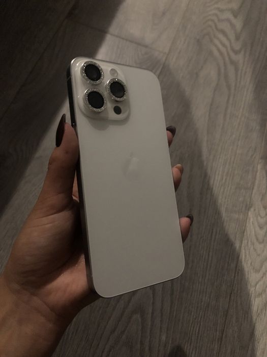 iPhone 15 Pro Max 512 GB — відмінний стан, повний комплект