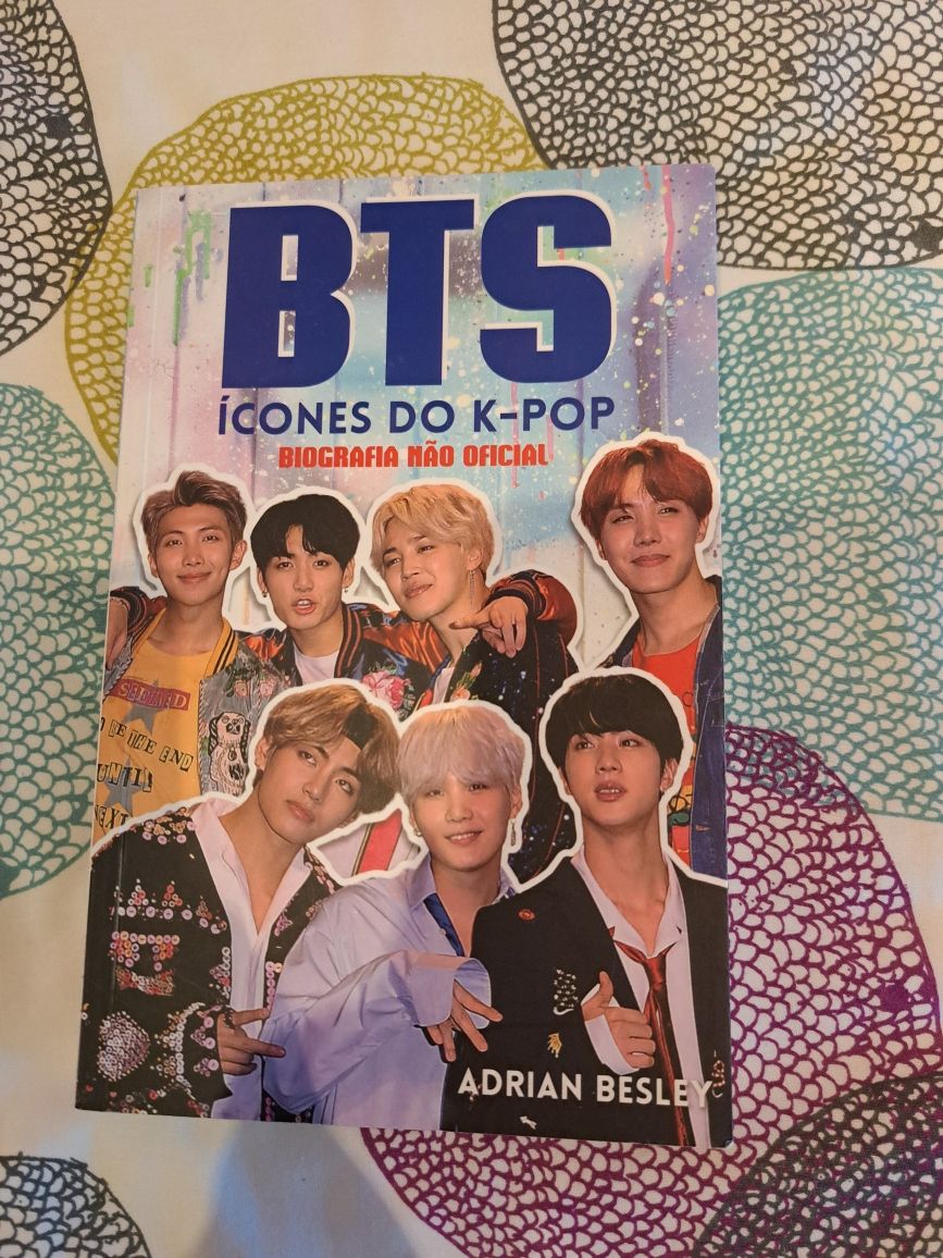Livro BTS, Ícones do K-Pop - Biografia Não Oficial