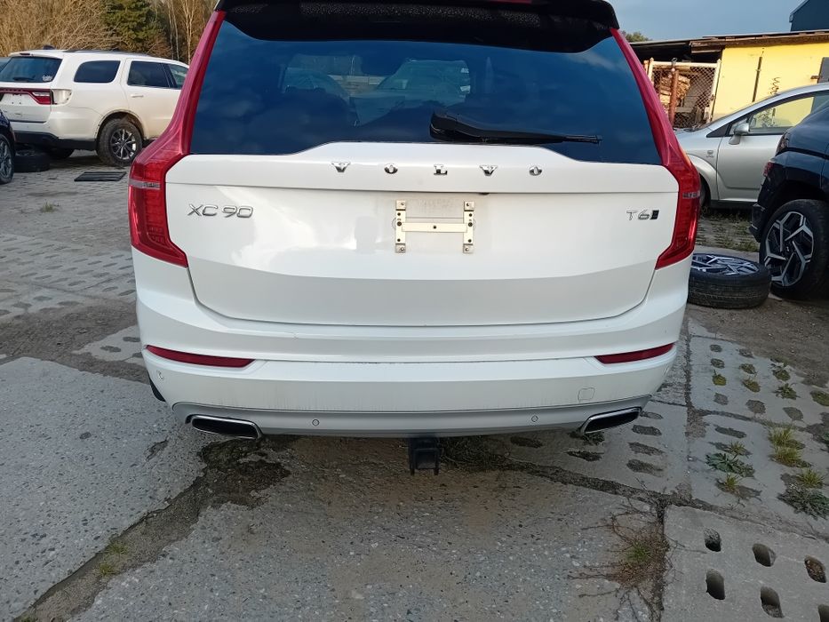 Zderzak tył volvo xc90  kolor 6 pdc 707