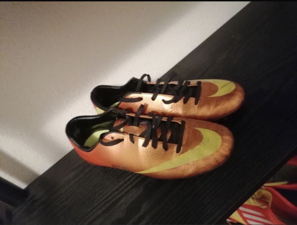 Chuteiras Nike Mercurial Nº41