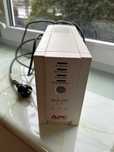 Zasilacz UPS APC 650 VA 400 W nowa bateria