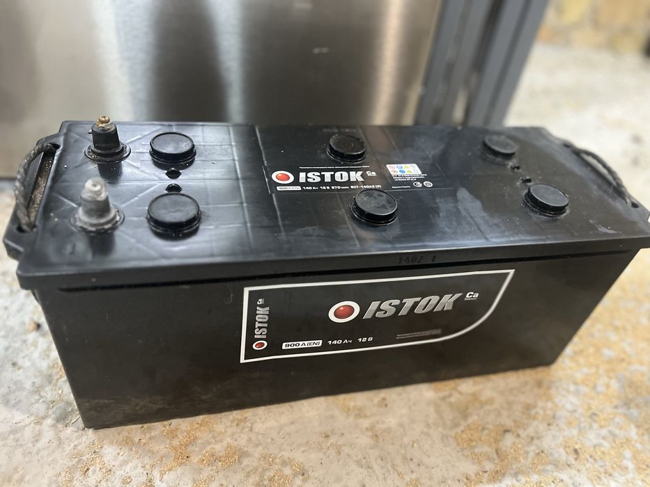 Вантажний акумулятор ISTOK ВСТ - 140 АЗ