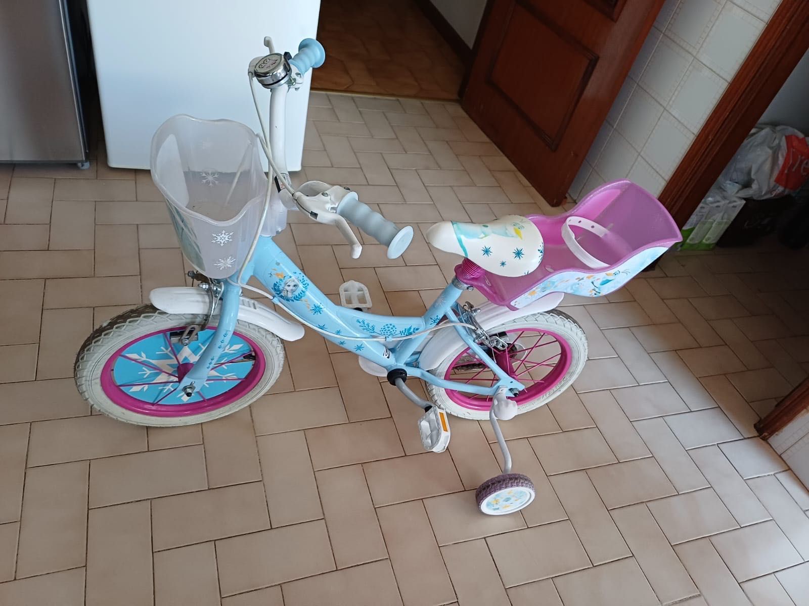 Vendo bicicleta e outros