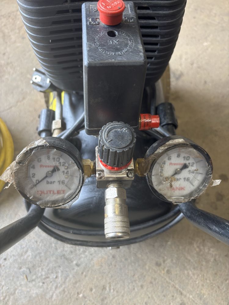 Kompresor Stanley Fatmax 24l