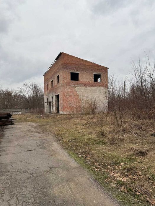 Виробничо-складське приміщення.База.Обладнання.