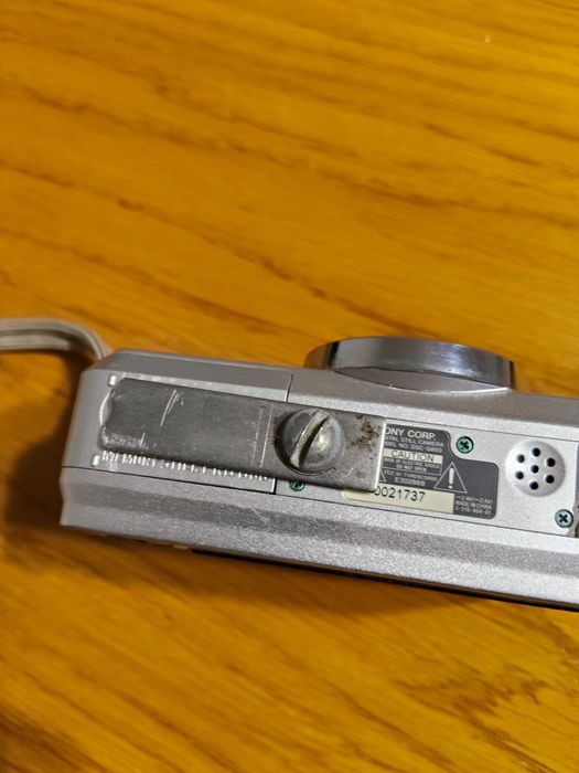 Aparat cyfrowy : SONY DSC-S800