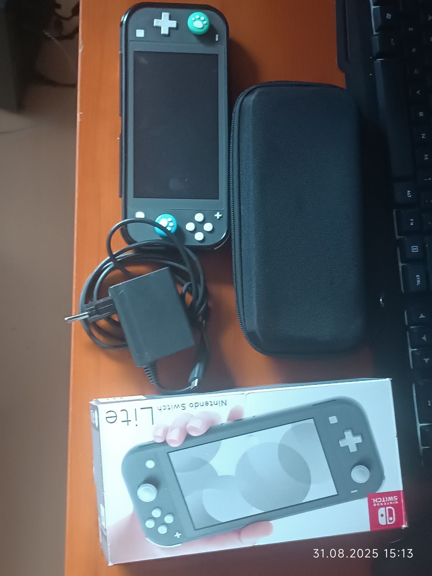 Nintendo switch lite