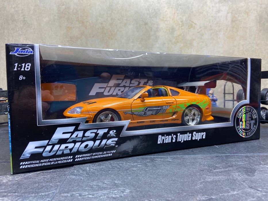 1/18 модель Brian's Toyota Supra 1995 Fast & Furious JADA