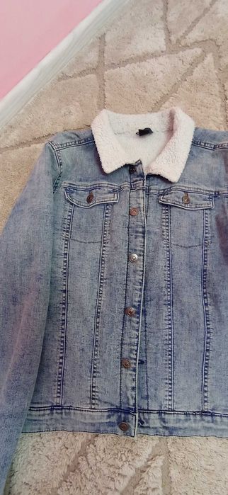 Чоловіча джинсува куртка