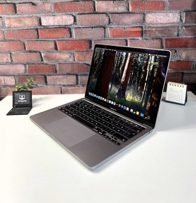 Apple MacBook Pro 13" A2338 (2020)·Apple M1·8GB·SSD256GB·Retina 2K