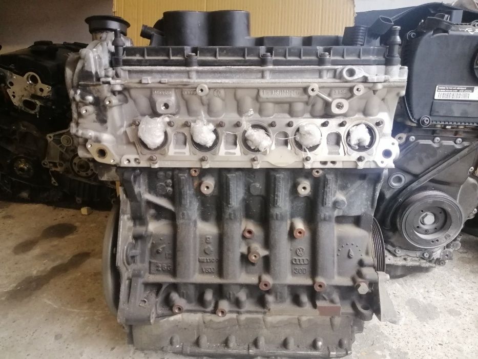 Двигатель 2.5 20V 125 кВт 170 л.с. Passat B7 10-