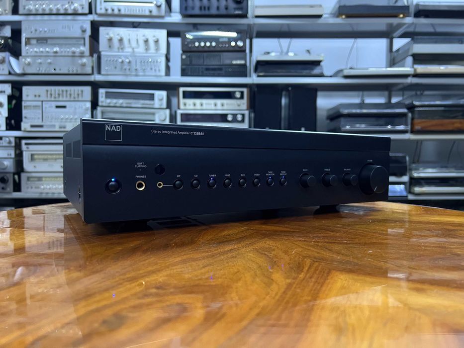 Wzmacniacz NAD C326BEE Audio Room