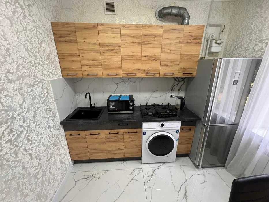 Продам 1 ком на Новых Домах. Каденюка ул., дом 19