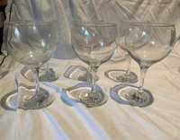 Kieliszki szklane do wina ( 6 sztuk)