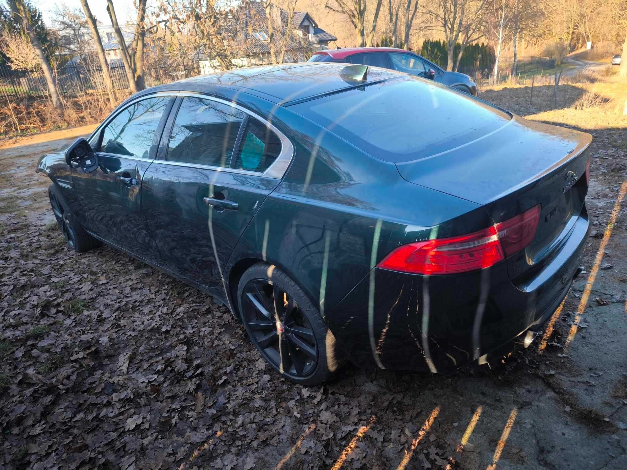 Jaguar XE 2016 3.0SC 340KM bez silnika. Części